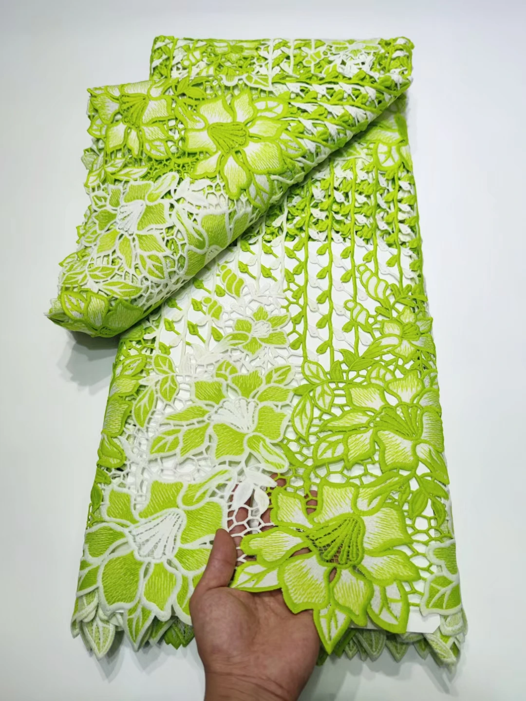 Лидер продаж новейший модный дизайн Африканское вышитое Сетчатое кружево YY61503