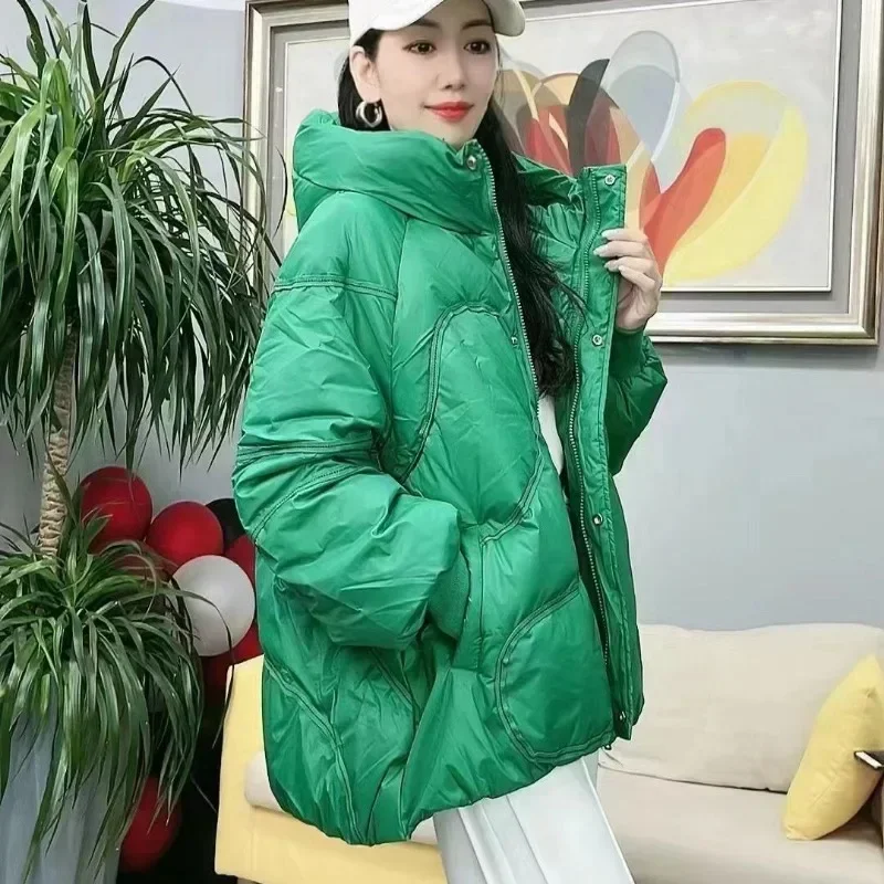 Женский пуховик с капюшоном