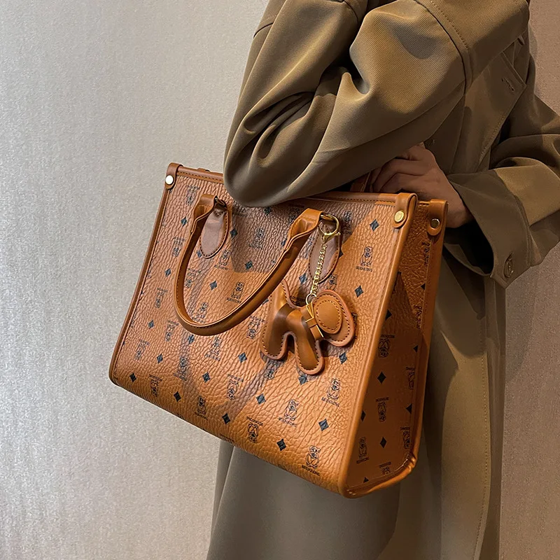 

IMJK designer bags luxury Printed Large Capacity Commuter Versatile One Shoulder Bag messenger bag crossbody bags tote bag