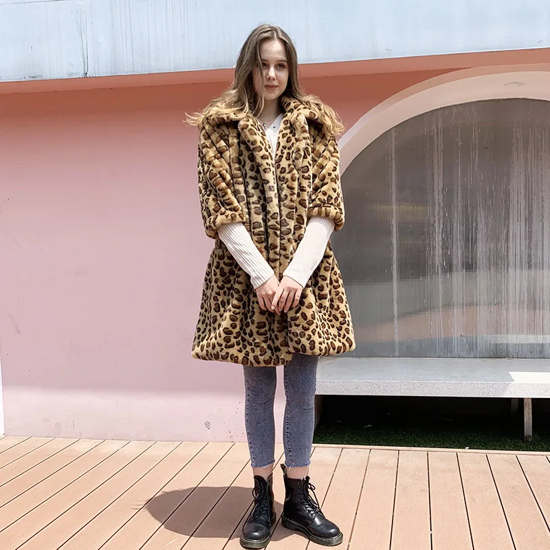

Женское длинное пальто из искусственного кроличьего меха, утолщенное и теплое свободное хлопковое пальто с леопардовым принтом, 2023