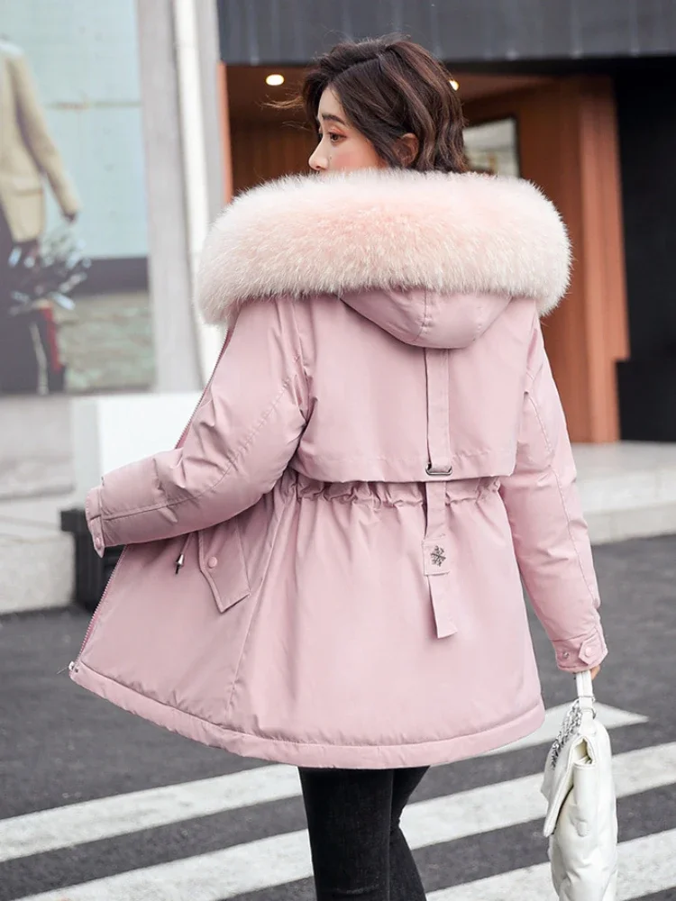 Рисунок 3 - Женская зимняя куртка