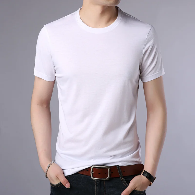 Мужская приталенная футболка из мерсеризованного хлопка с коротким рукавом и