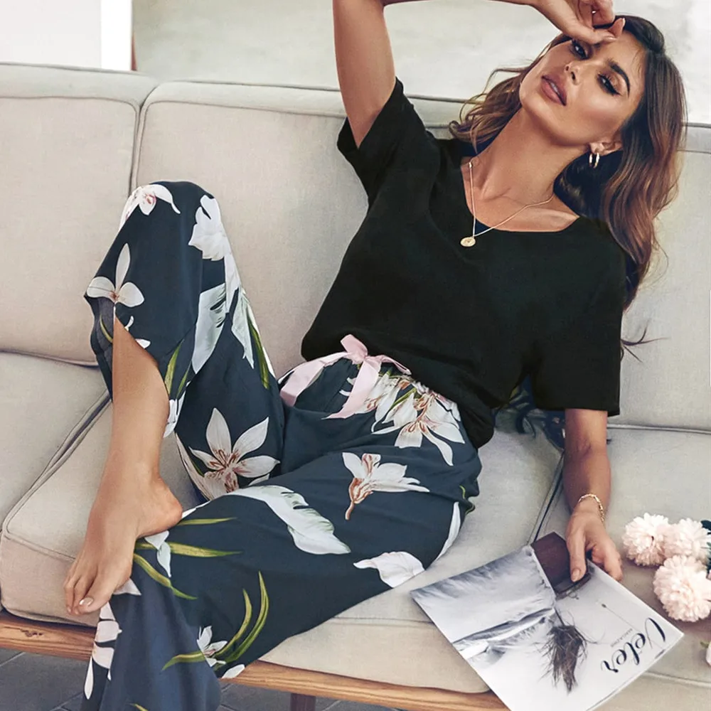 

Breathable 2PCS Pajama Short Sleeve Printed Pijama Mujer Femme Loose Nightwear Suit Female Casual Homewear Pajama Set For Women
