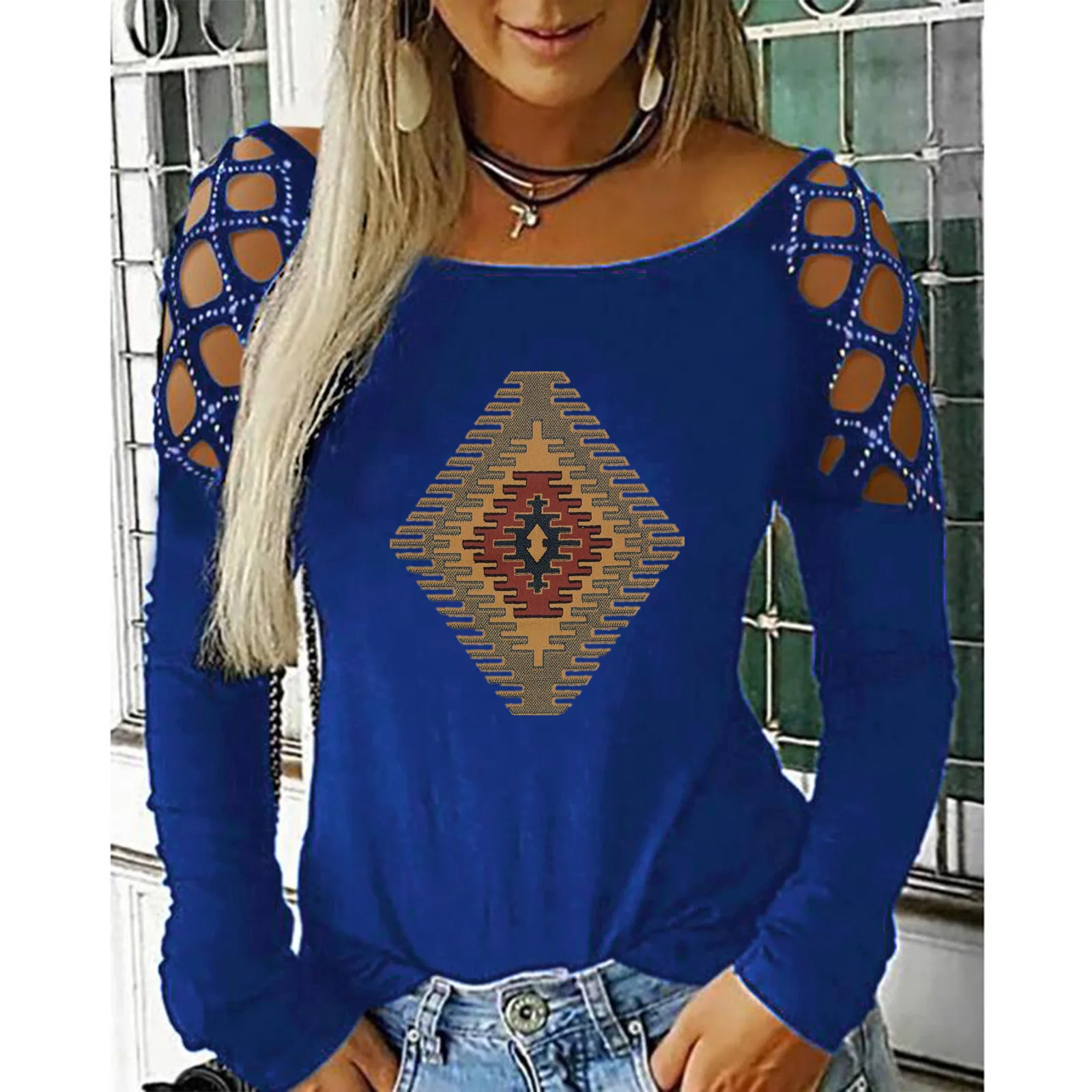 

Женская блузка в стиле ретро с длинным рукавом и круглым вырезом