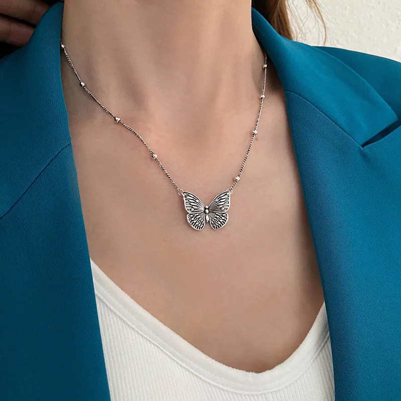 

Vintage Antique Silver Gothic Butterfly Pendant Necklace for Women Choker Aesthetic Beads Chain Collar Jewelry Friend Gifts