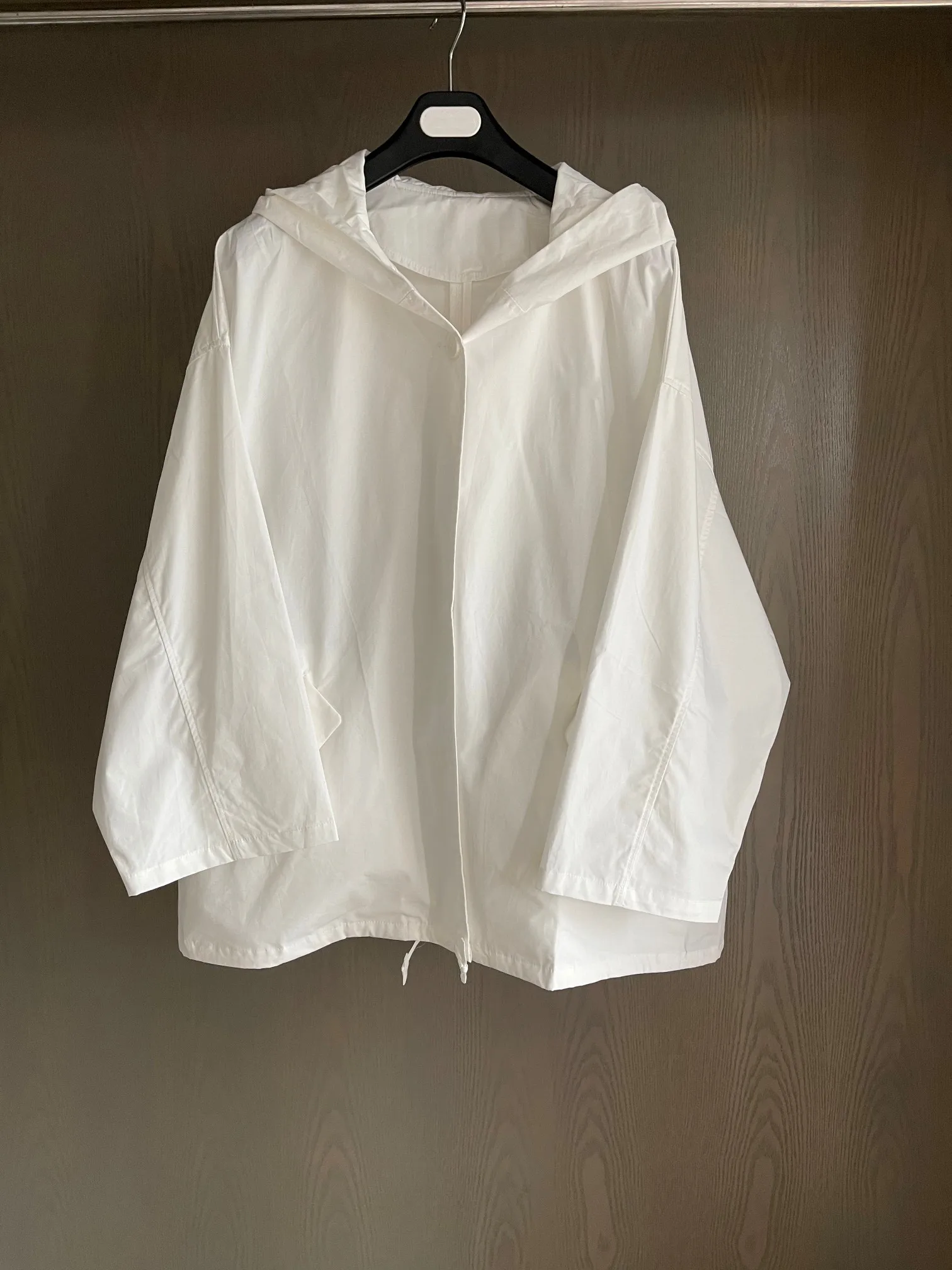 

Новинка Весна 2022, женская рубашка с капюшоном