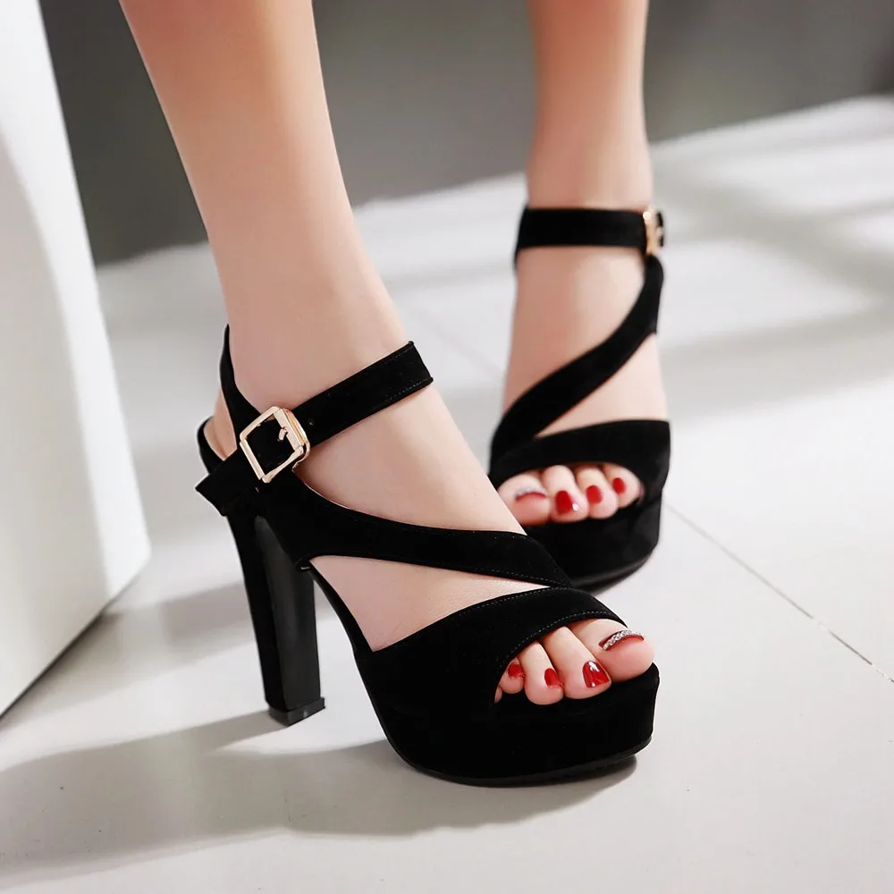 

2022 Ladies Sandals Platform High Heels Summer Chunky Women Shoes Black Nude Sexy Red Pumps Plus Size Thick Heels Sandals 2021