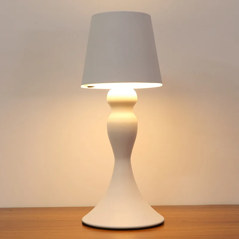 

Nordic Modern Led Decorative Table Lamp Battery Operated Bedroom Bedside Sleep touch dimmed study desk metal table lamp