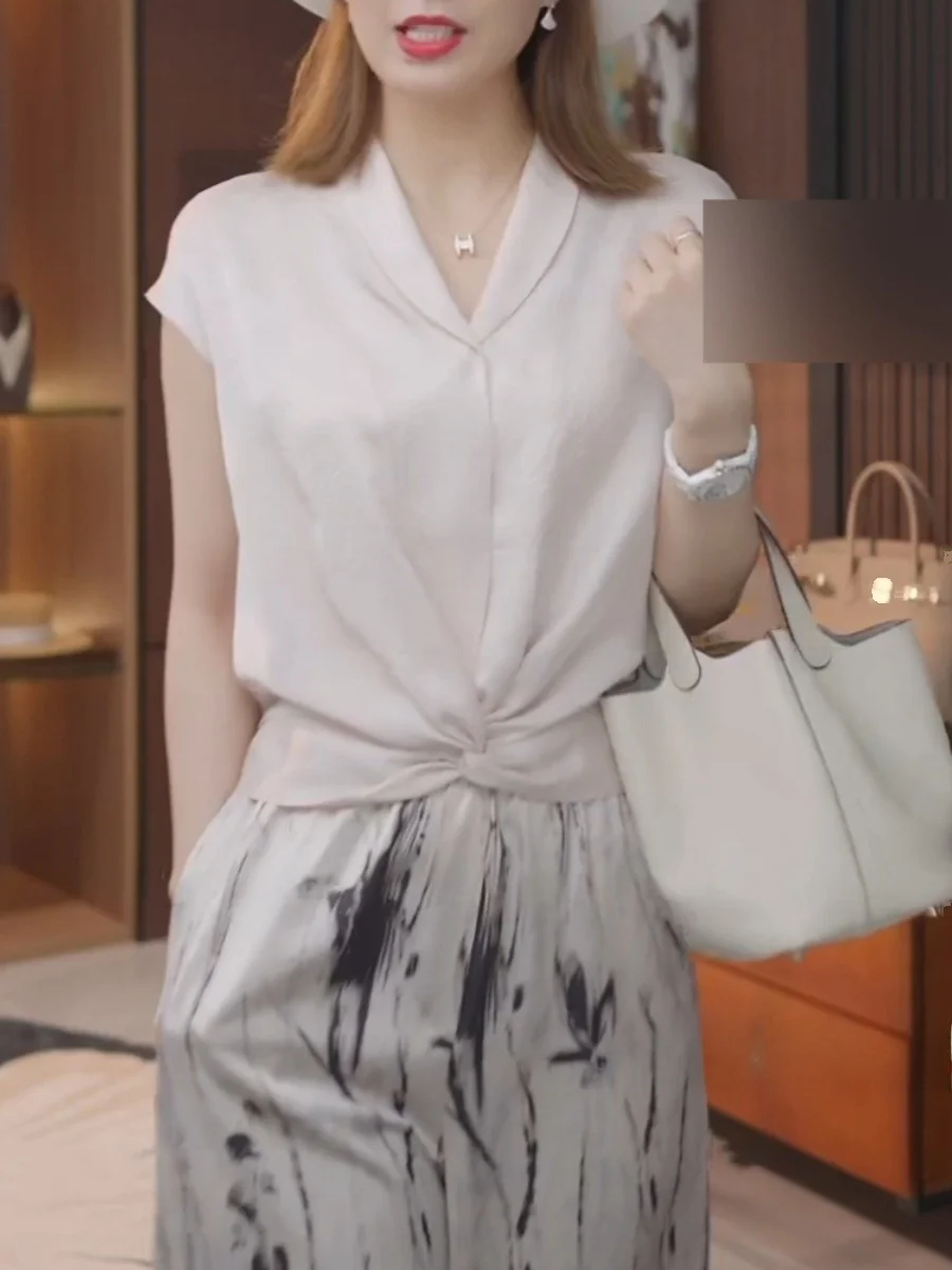 Женские рубашки с v-образным вырезом и нерегулярным витым подолом новинка лета 2024
