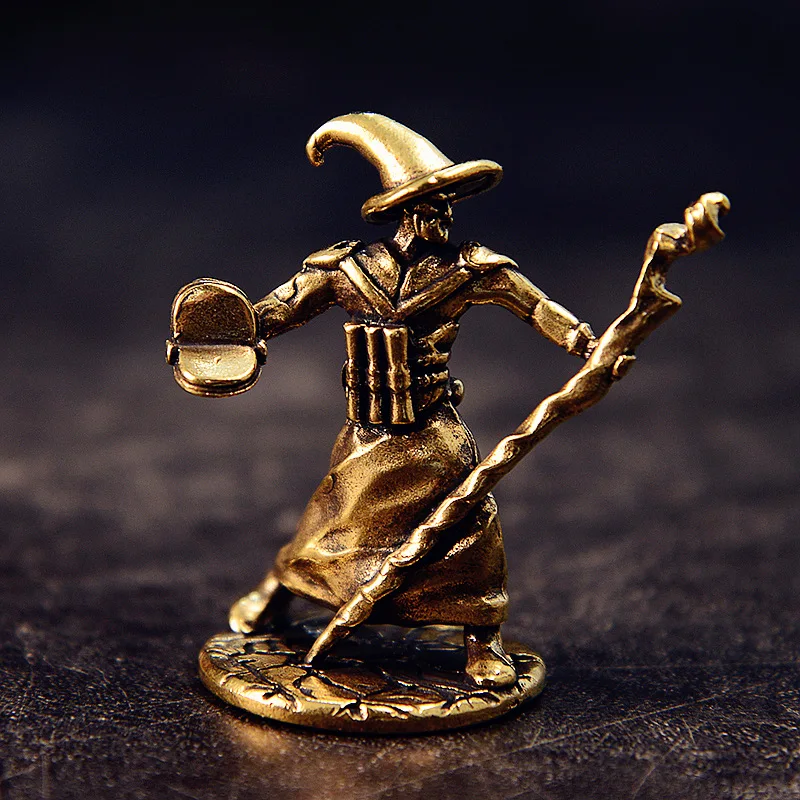 Статуэтка фокусника из меди денис владимирович власов записки на полях шляпы фокусника