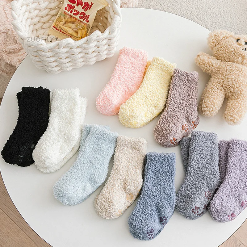 

Зимние Детские Мультяшные хлопковые рождественские дизайнерские носки для новорожденных детей милые бархатные Нескользящие Детские носки для фотографий