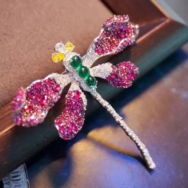 

Женская Брошь в виде стрекозы, изящная Подарочная брошь разных цветов для костюма или шляпы