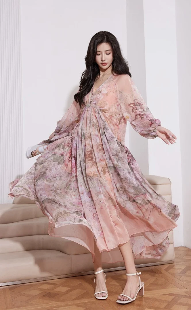 

2023 Spring/Summer Fashion New Women's Clothing V-neck Lantern Sleeve Loose Dress 0801