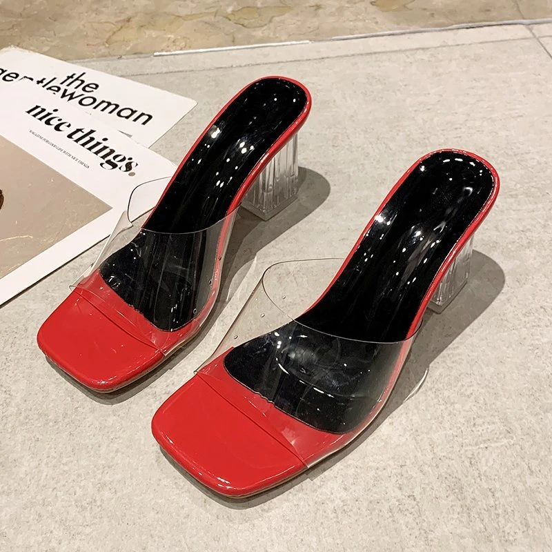

Новинка, женские летние прозрачные Шлепанцы из ПВХ, сандалии на высоком квадратном каблуке с кристаллами, модные однотонные Нескользящие туфли-лодочки в стиле ретро