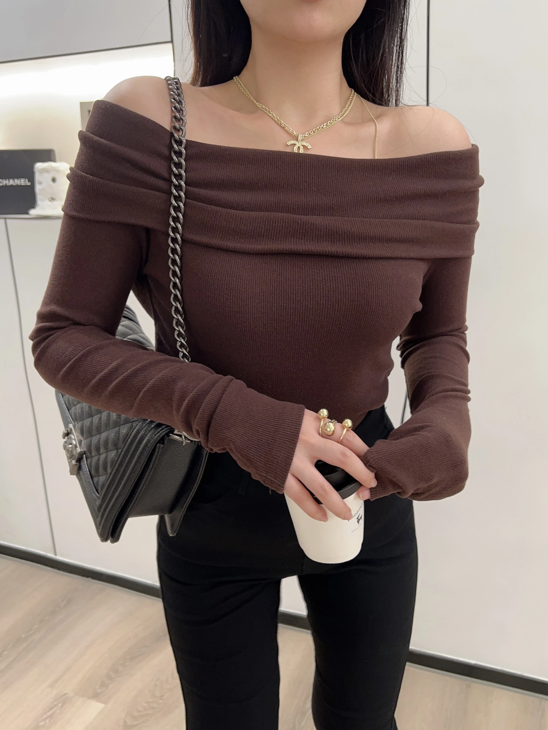 Магазин со скидкой Специальное предложение Женская одежда Хвостовые товары