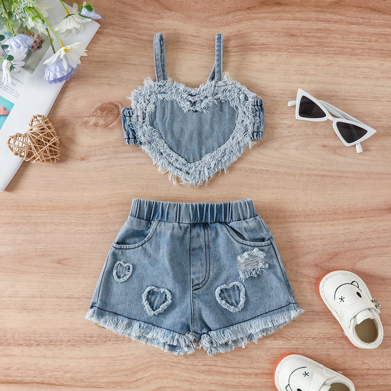 

New Fashion Baby Girls 2-Piece Outfit Sleeveless Heart Camisole And Elastic Ripped Denim Shorts Summer Clothing 0-24 Months
