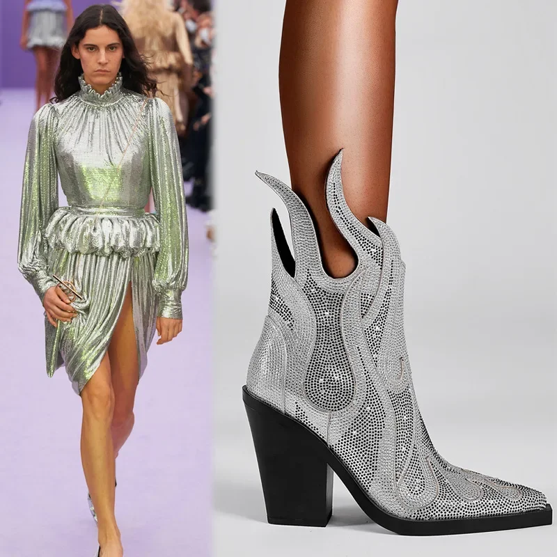 Ботильоны на массивном каблуке в стиле ретро с квадратным носком и стразами