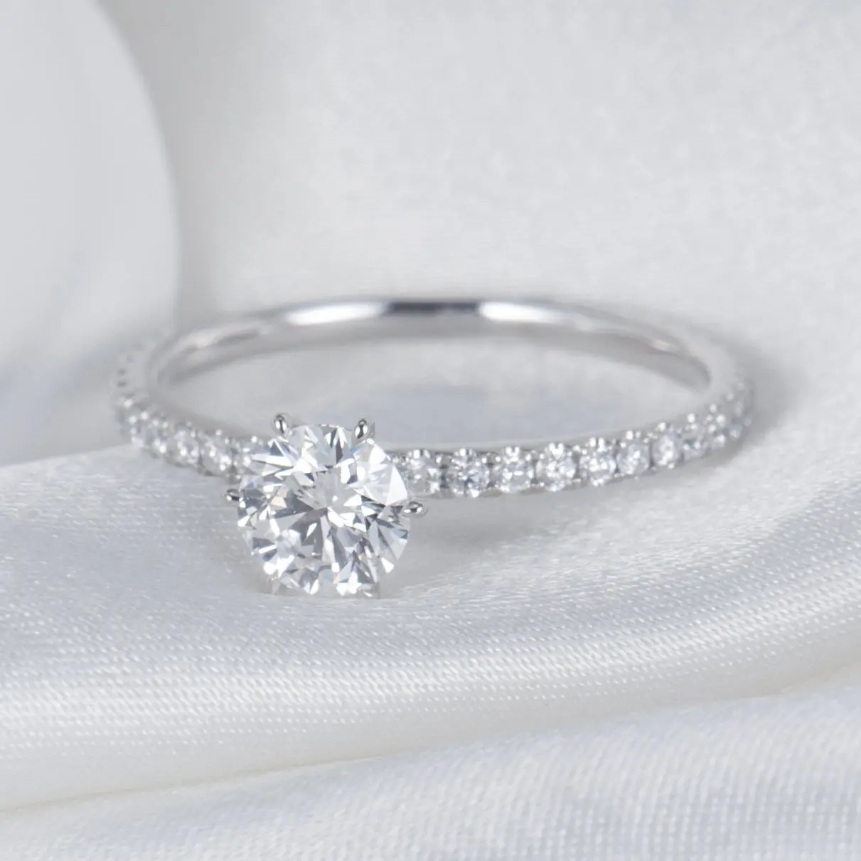 1CT D Color Round Cut 14K White Gold Lab Grown Diamond Engagement Ring CVD HPHT diamond With IGI Certificate