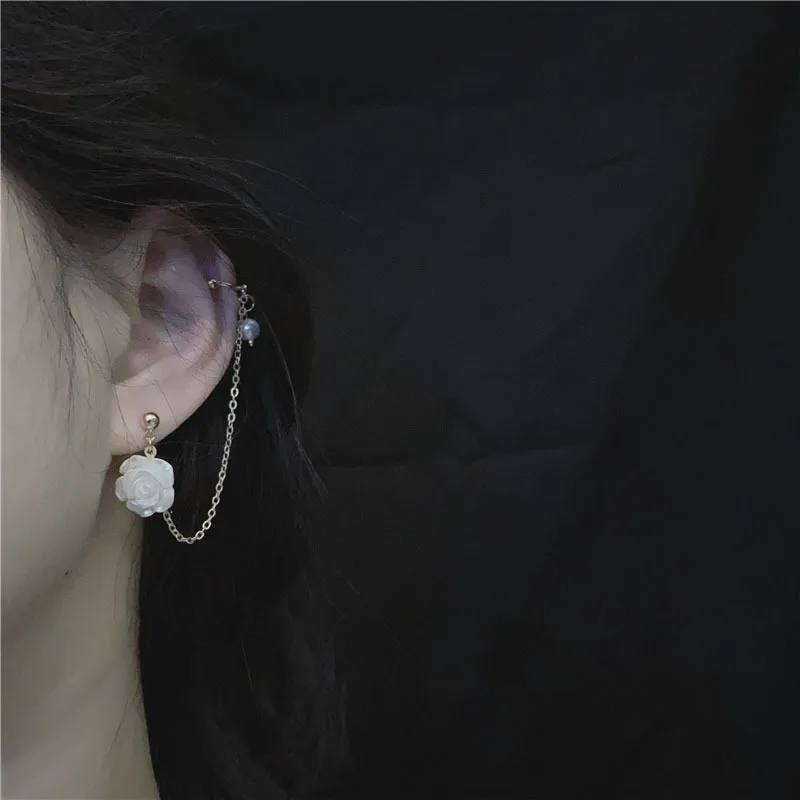 

Pearl Ear Cuff Korean Fashion Flower Stud Earrings Asymmetric 18k Gold Plated Tassel Chain Earrings for Women