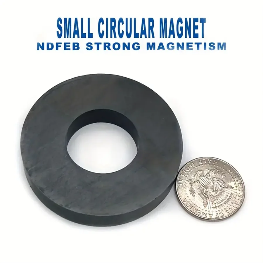 Черное кольцо D70 * 10-32 с отверстиями магнит из феррита промышленные магниты