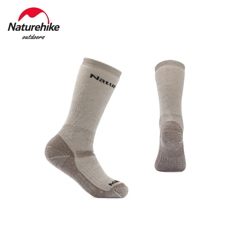 

Naturehike Snow high tube Men Thicken Warm wool snow socks men and women winter warm High Quality camping hiking sock Stockings