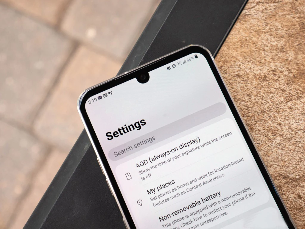 Смартфон LG V60 ThinQ 5G 8/128ГБ global Б/у