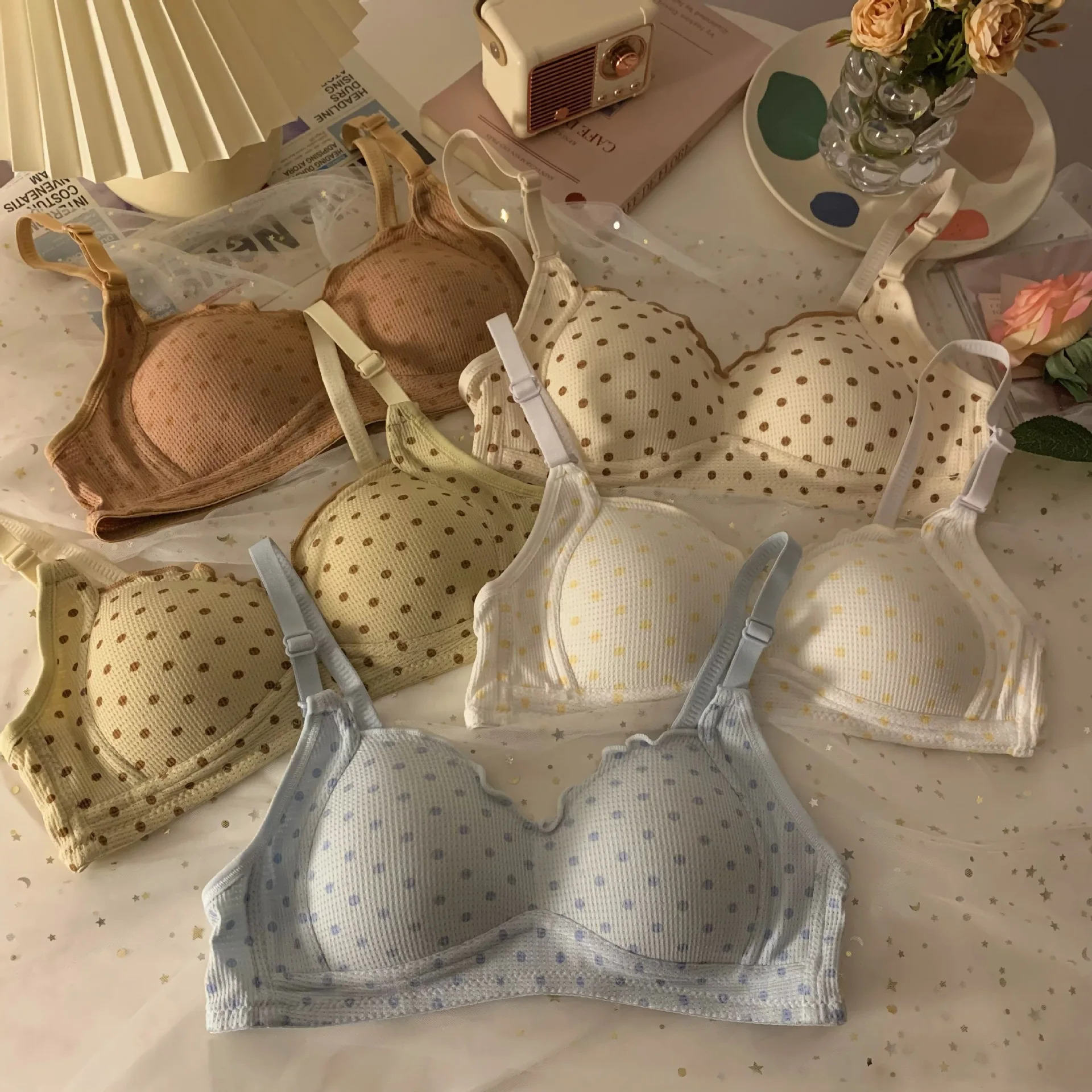 

Girls Brassiere Underwear Cotton Kids Bra Dot Design Adolescente Girls Training Bras Breathable Teenage Girl Tops Crop