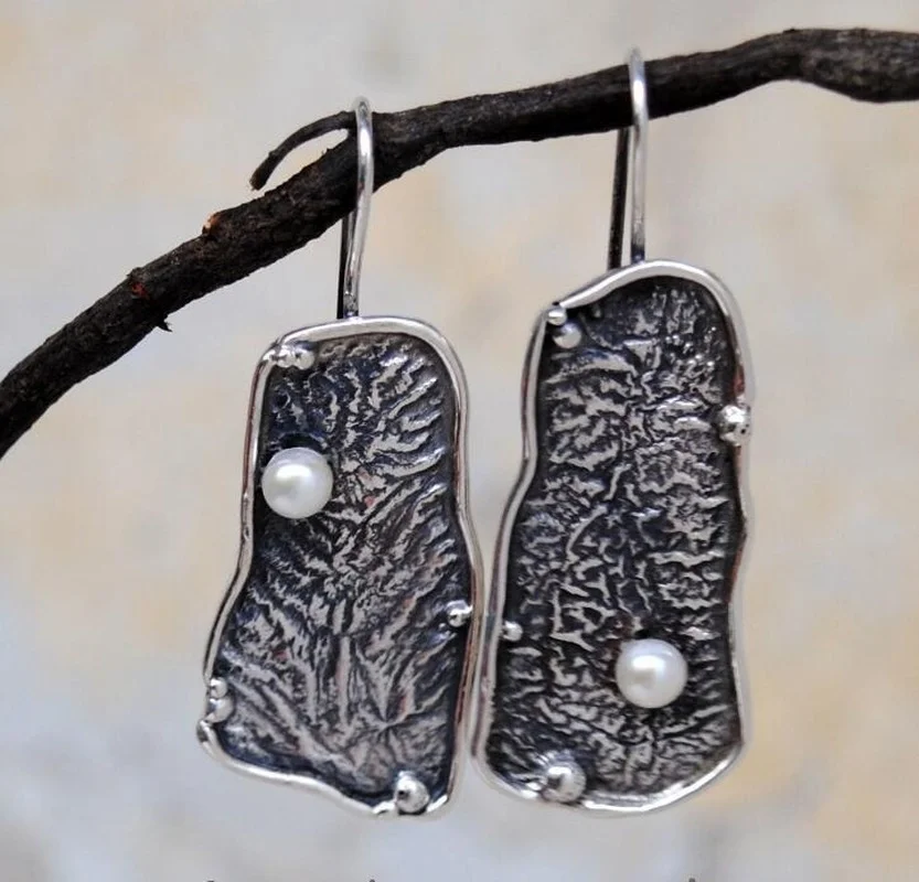 

Ethnic Silver Color Irregular Shape Distressed Texture Hook Earrings Vintage Imitation Pearls White Pearls Dangle Earrings