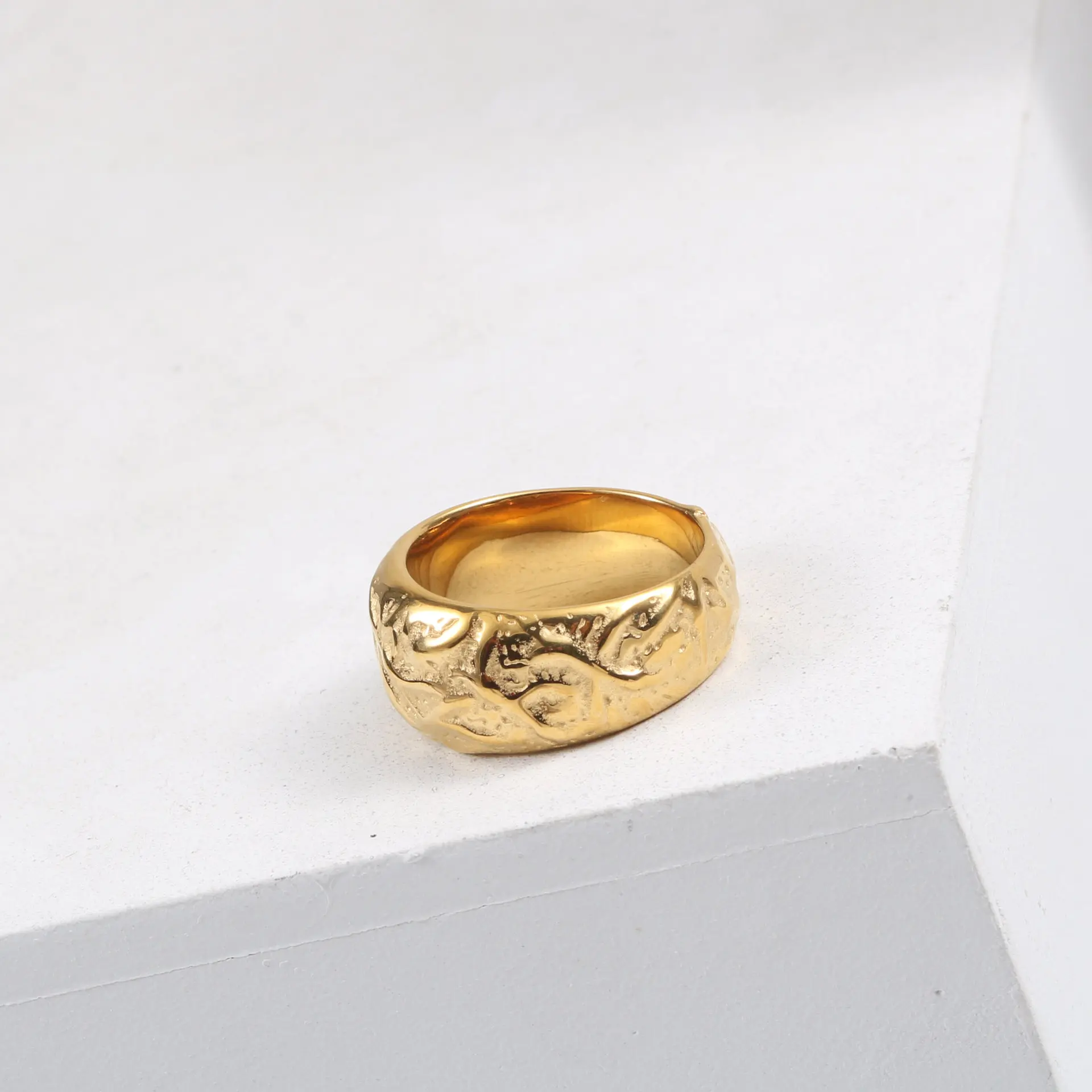

PVD Gold Finish Irregular Surface Band Ring for Women Stainless Steel Rings