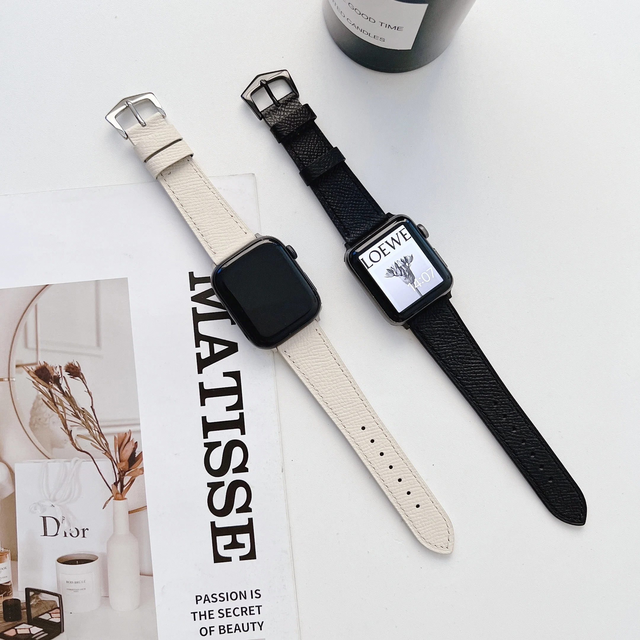 

Premium Leather Strap for Apple Watch Band 8 7 45mm 41mm Bracelet Wristband for iWatch Series 6 5 4 SE 44mm 42mm 40mm 38mm Band