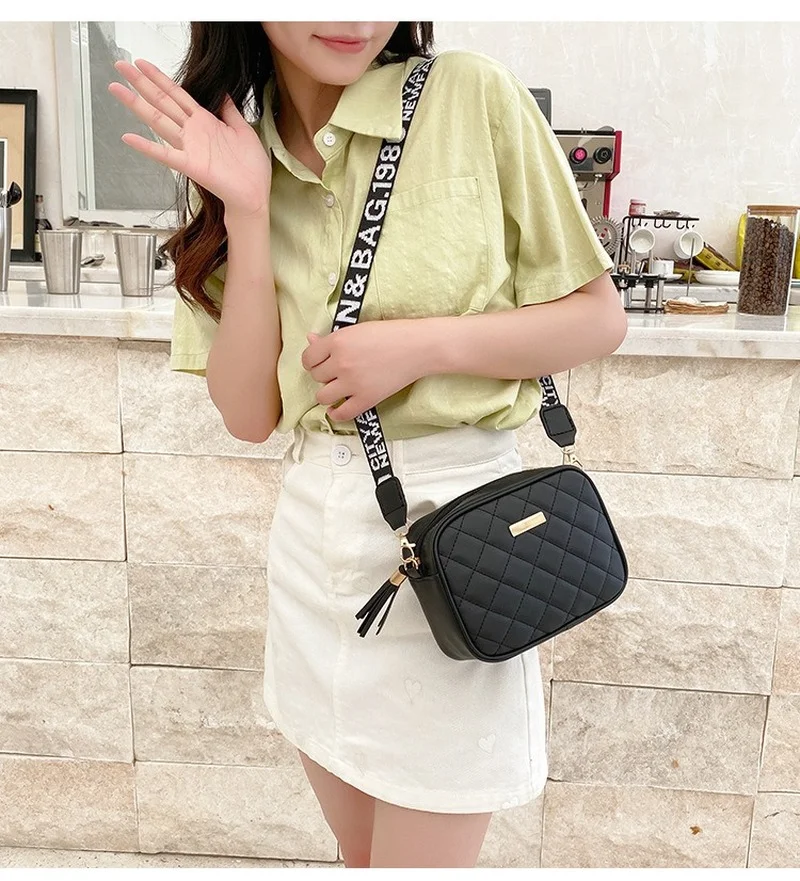 Рисунок 6 - Ромбовидная маленькая квадратная сумка