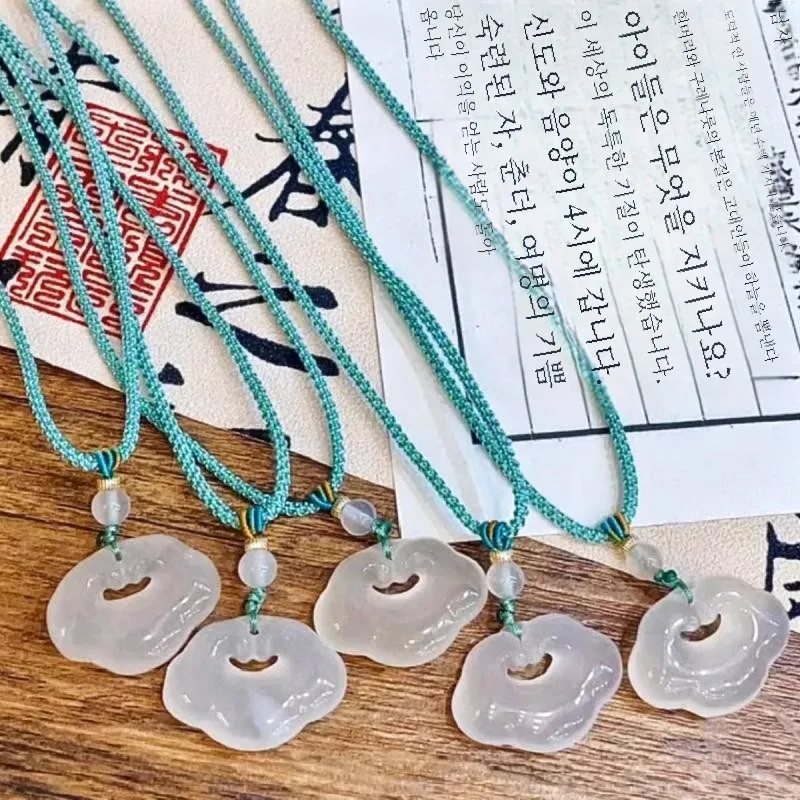 Натуральный ледяной халцедон Xiangyun подвеска с замком для мужчин и женщин