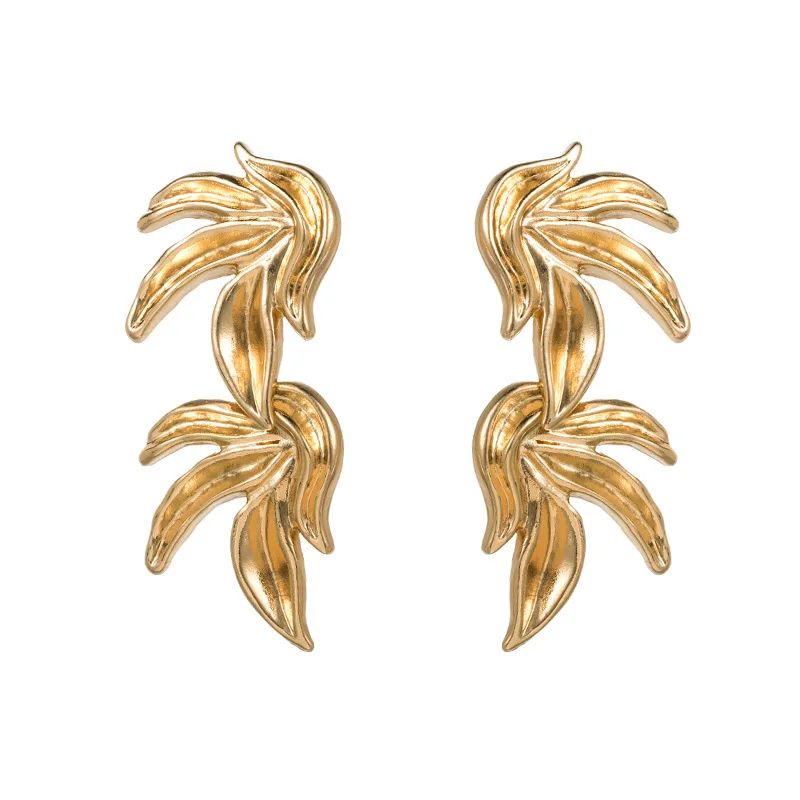 

Bohemia Gold Leaf Shape Stud Earrings for Women Boho Simple Earrings
