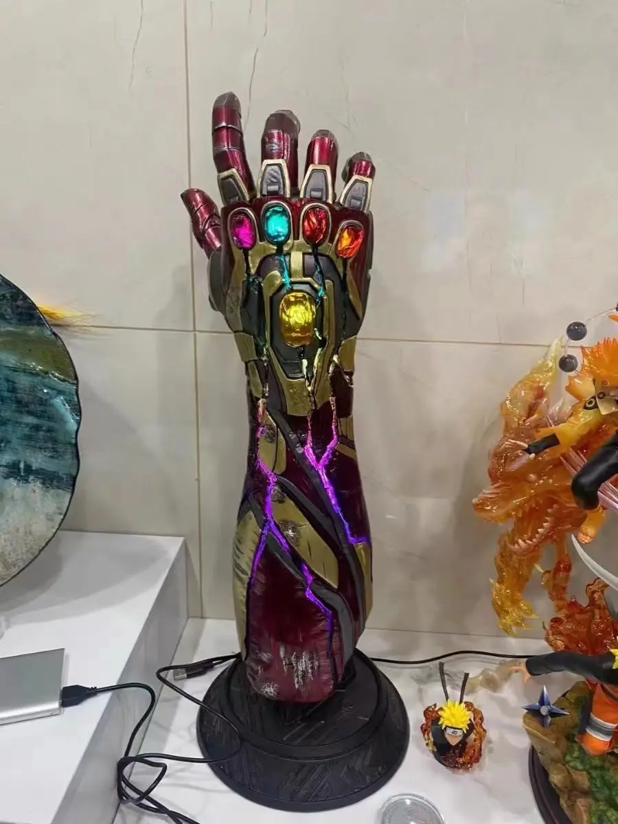 Фото Marvel Железный человек Mk85 Nano Infinity перчатка модель 60 см GK фигурка украшение рабочего стола игрушка рукавицы бесконечности подарок на день рождения №1