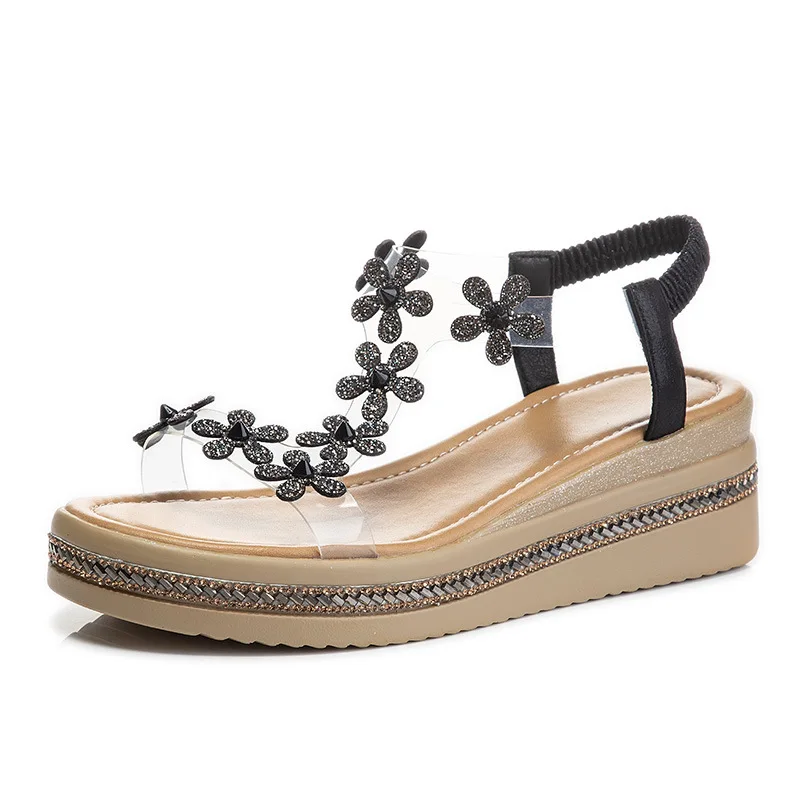 

2022 rhinestone Flat Sandal for women to wear in summer 2022