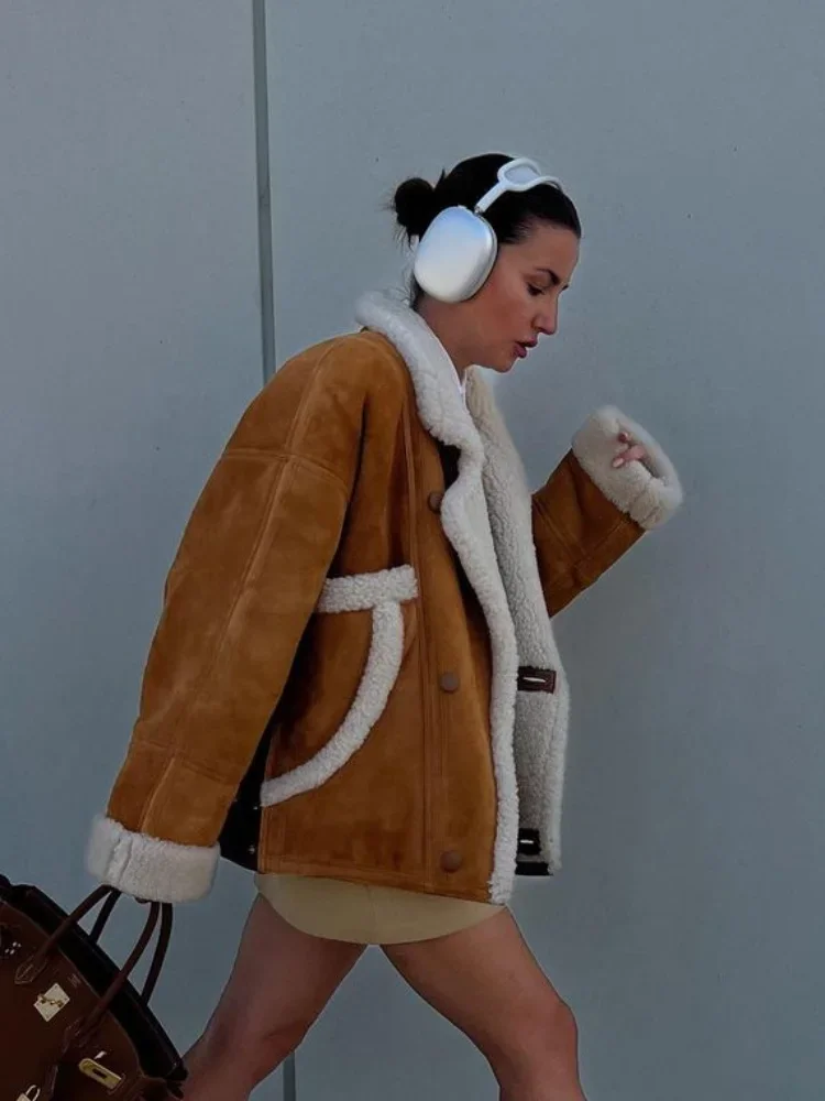 Женское пальто из овечьей шерсти с длинным рукавом и боковыми пуговицами