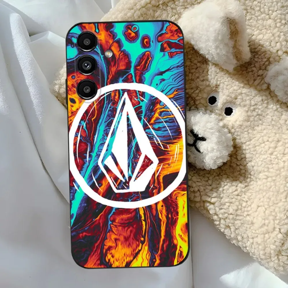 Модный стильный спортивный чехол для телефона V-VolcomS Samsung S24 23 22 30 21 10 9 Ultra Plus Lite FE 5G