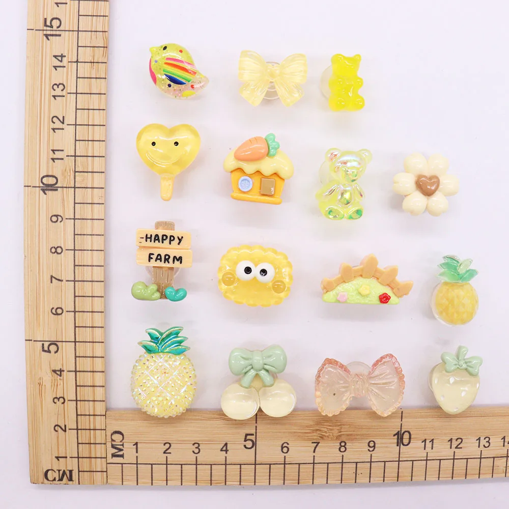 

Mix 50PCS Resin Croc Charms Bow Bear House Strawberry Cherry Cookie Bird Flower Pineapple Garden Shoes Button Decorations