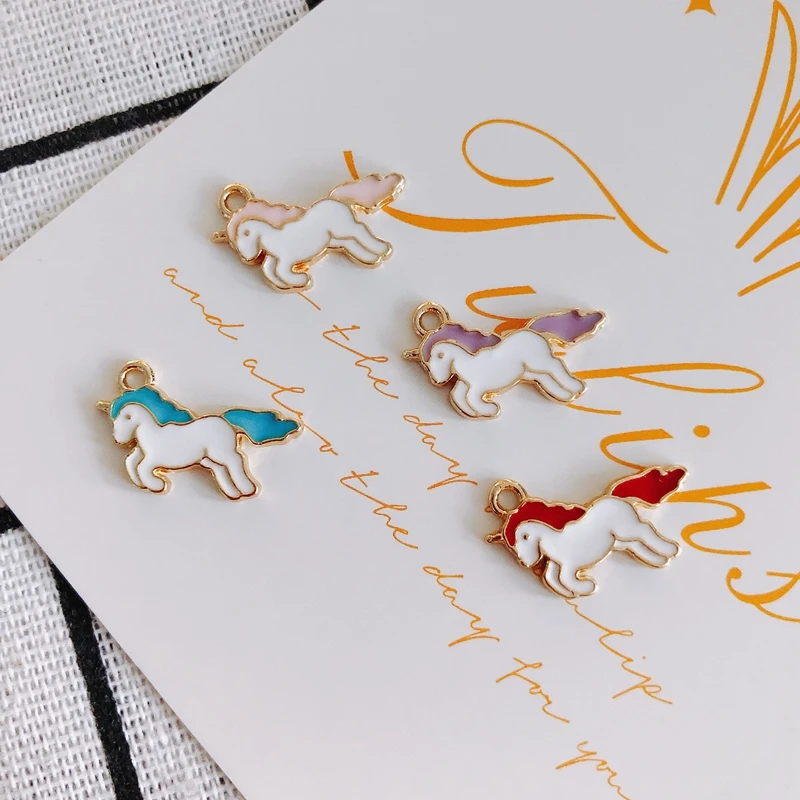 

200PCS Enamel Lucky Unicorn Pendant Necklace Pendant Earrings DIY Fantasy Pony Jewelry Accessories Production