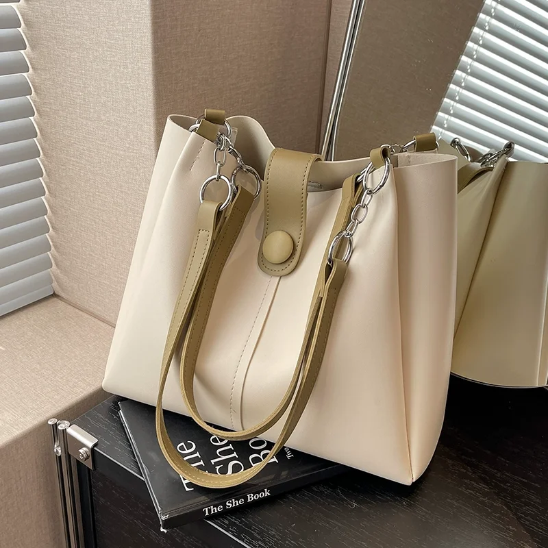 

Модная вместительная сумка-тоут для женщин, новинка 2023, Высококачественная роскошная дизайнерская зеленая сумка-мессенджер через плечо из искусственной кожи
