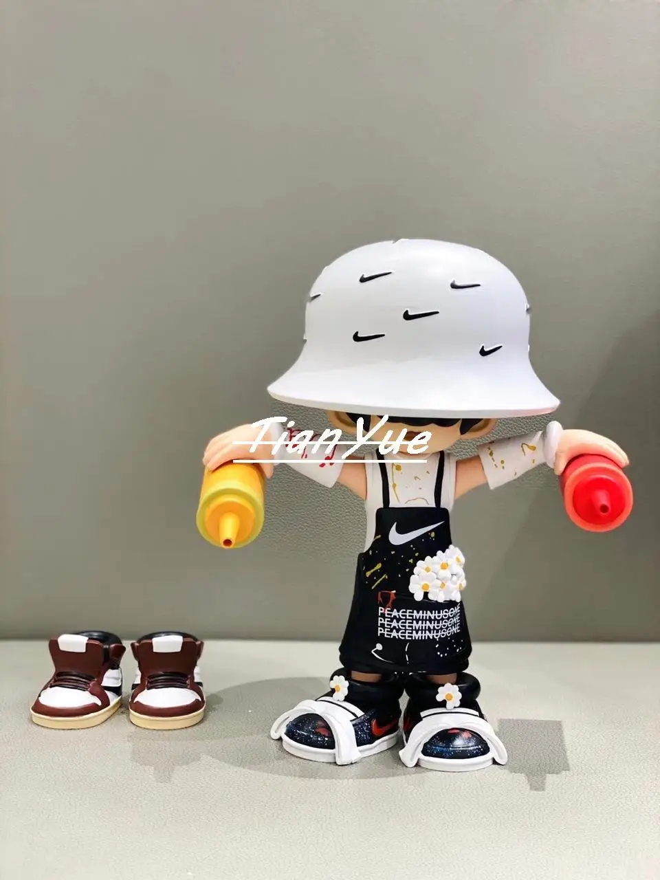 

Граффити G-Dragon, маленькая искусственная фотография, украшение для автомобиля, 24,5 см