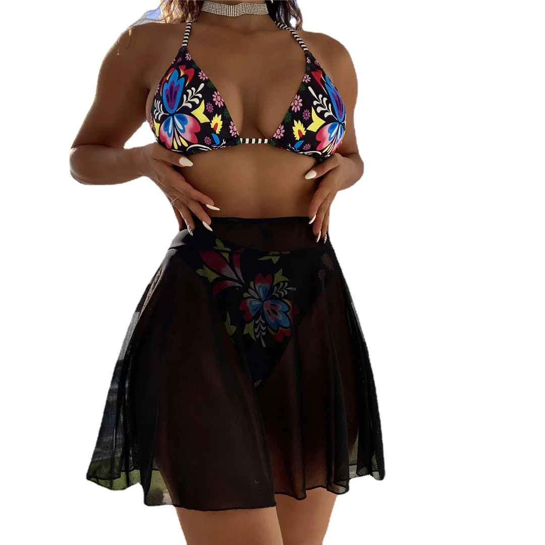 

Лидер продаж, комплект бикини с цветочным принтом и лямкой на шее, с черной юбкой, женский купальник, женский купальник из трех предметов, ку...