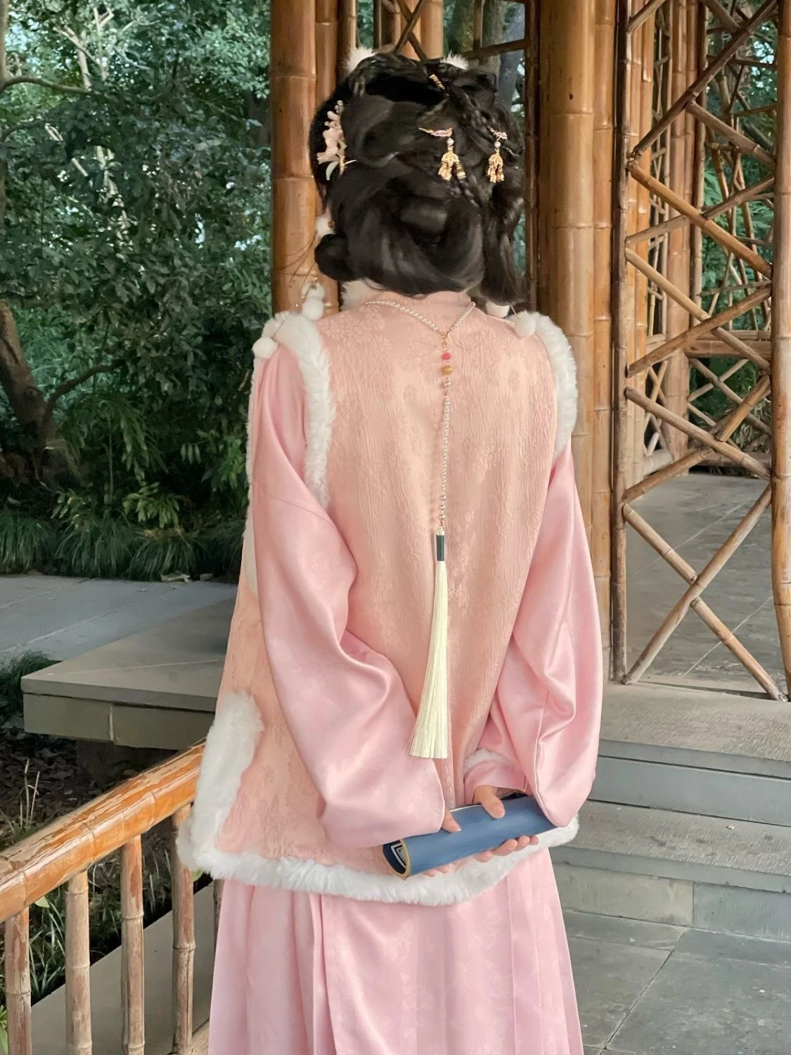 Женская короткая куртка Hanfu в стиле династии Мин с бархатной юбкой Mamian