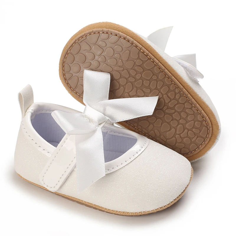 Рисунок 2 - Обувь для новорожденных