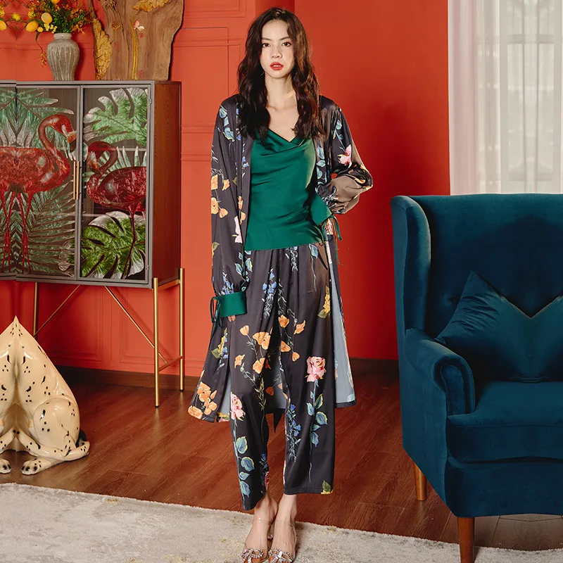 New women's pajamas women's long-sleeved ice silk satin three-piece pajamas for women  פיגמה קיץ לנשים pijama