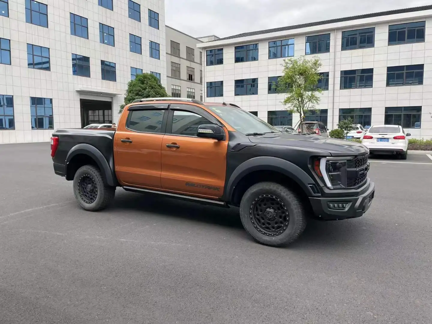 Комплект F150 Raptor Style для обновления переднего и заднего бампера Ranger 12-21