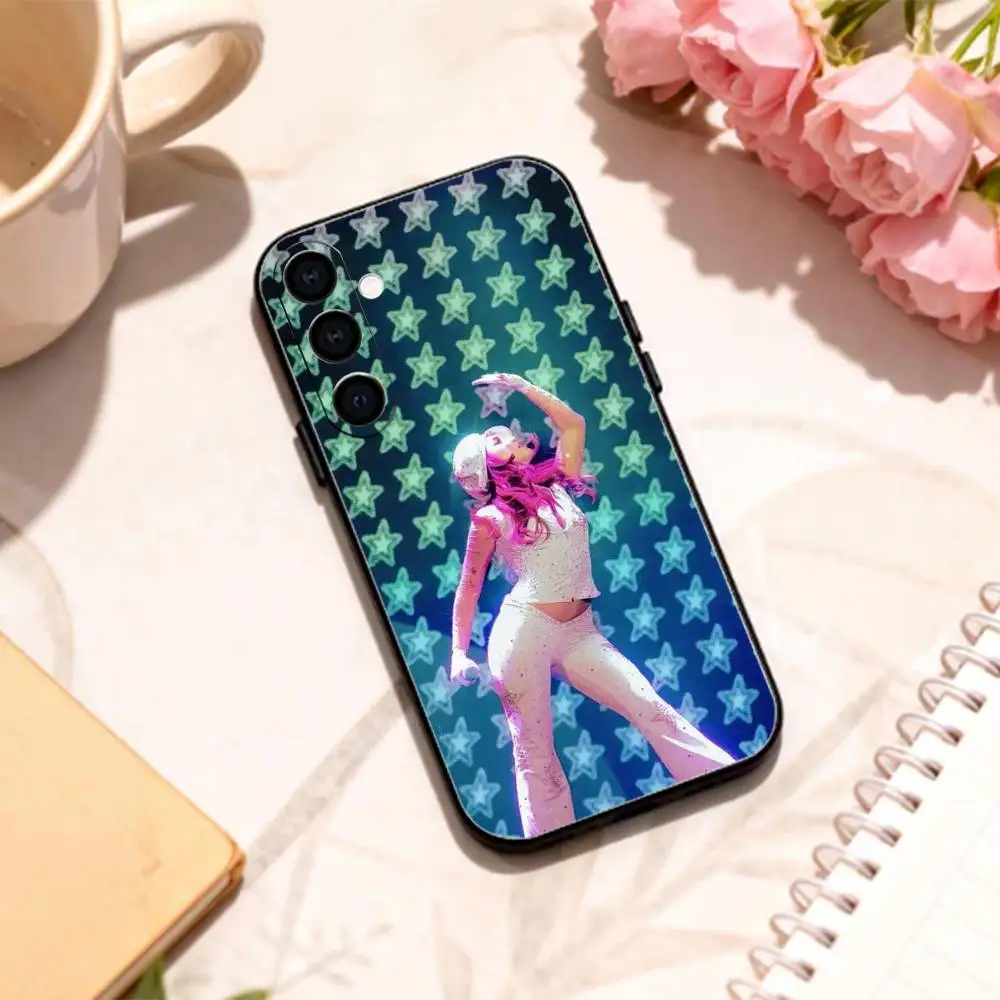 Фото Чехол для телефона Latin Pop E-Emilia Mernes для Samsung Galaxy A73, A72, A71, A70, A53, A52, A51 и других моделей, мягкий черный корпус №5