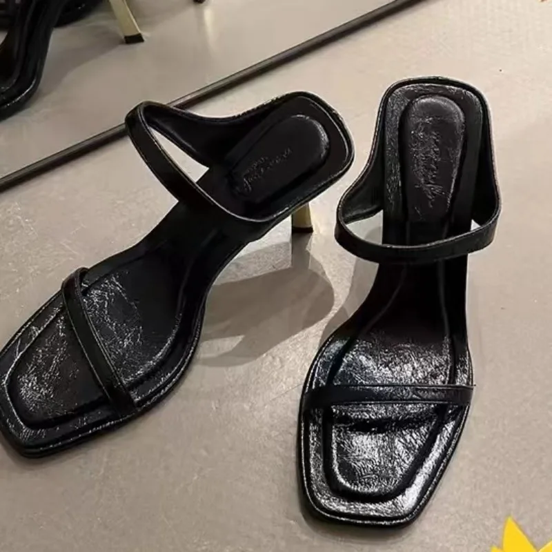 Туфли женские с ремешком на пятке высокий каблук Леопардовый принт классические