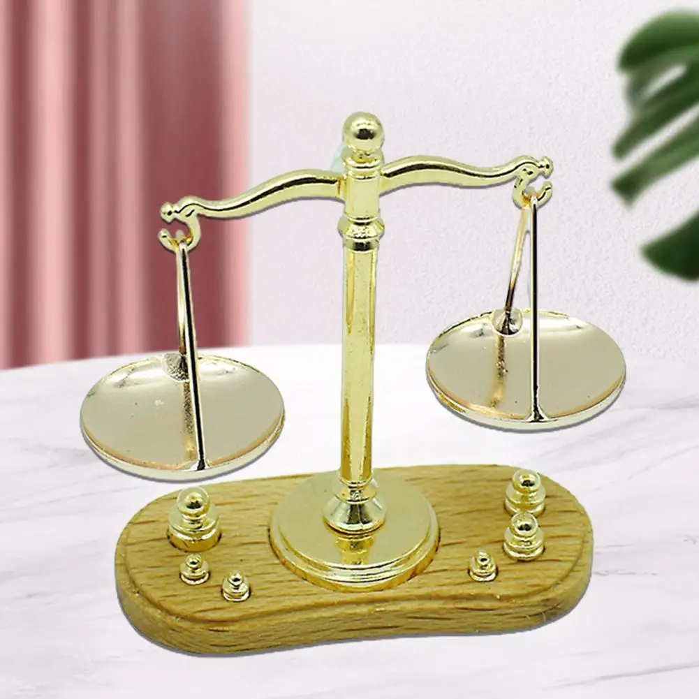 

Universal Useful Retro Miniature Balance Scales Ingenious Balance Scales Model Good Craftsmanship for Household