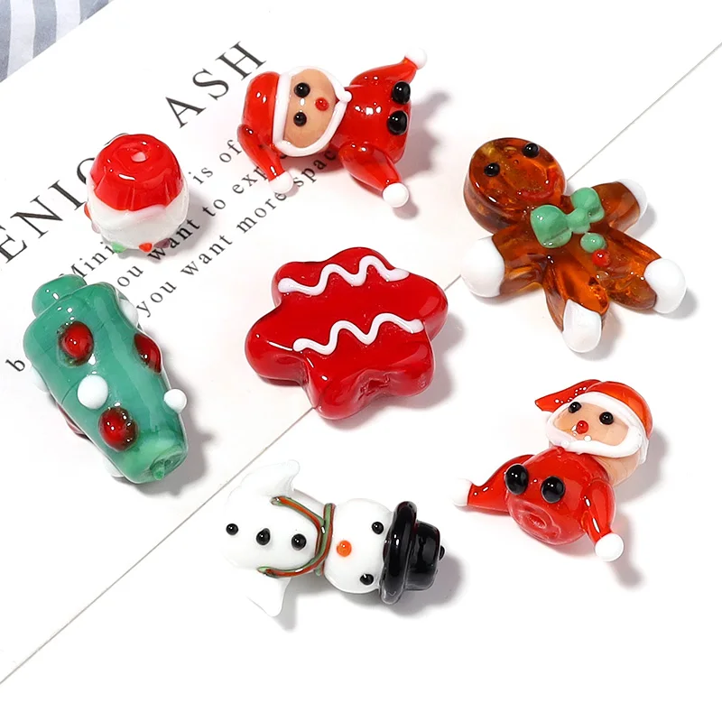 

2 Pcs/Lot Lampwprk Christmas Pendant Santa Claus/ Snowman / Tree / Cake / Pentagram Shape Charming Jewelry Diy Making Necklace